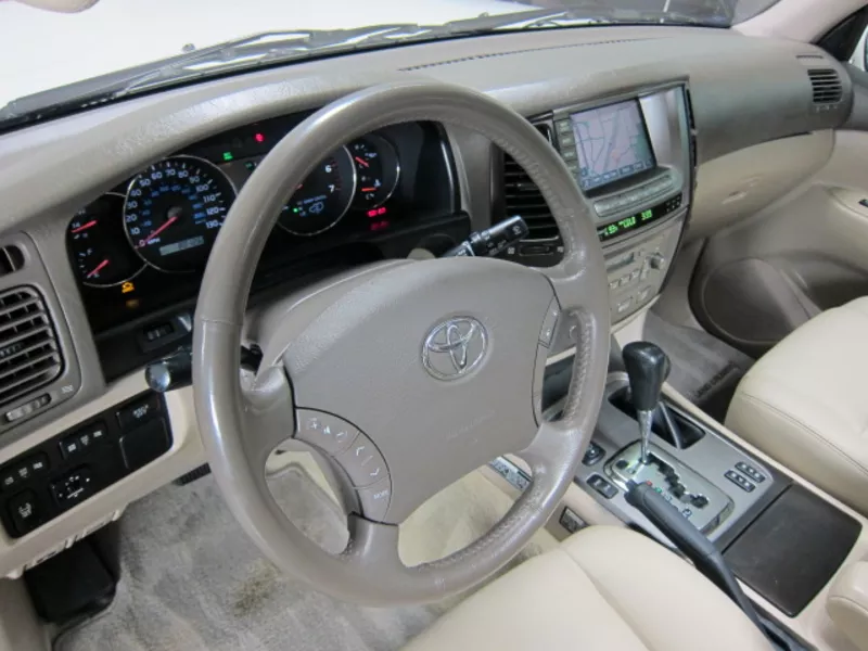 Toyota Land Cruiser,  2006 4