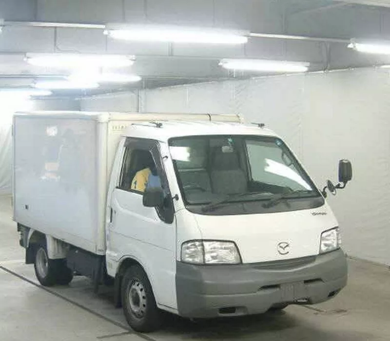 Mazda Bongo 2003