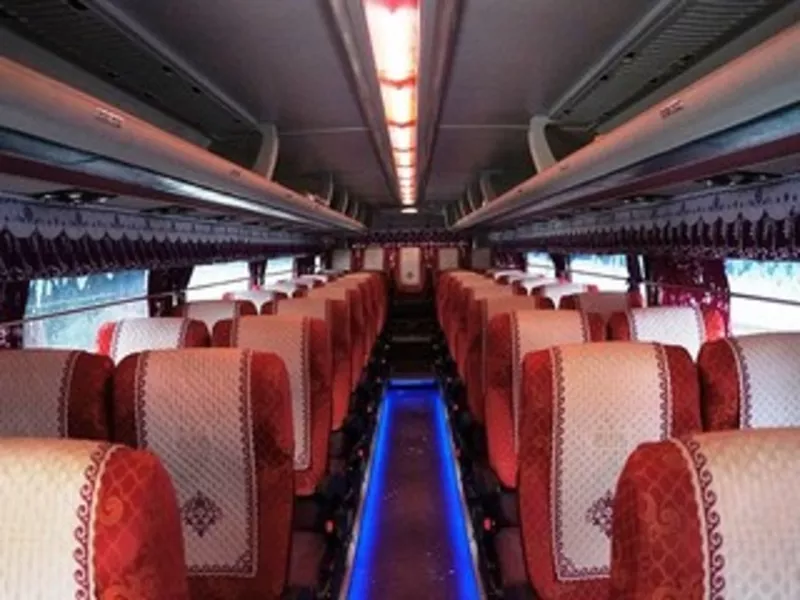 Продам автобус Hyundai Universe Luxury 2011 год на пневмподвеске 3