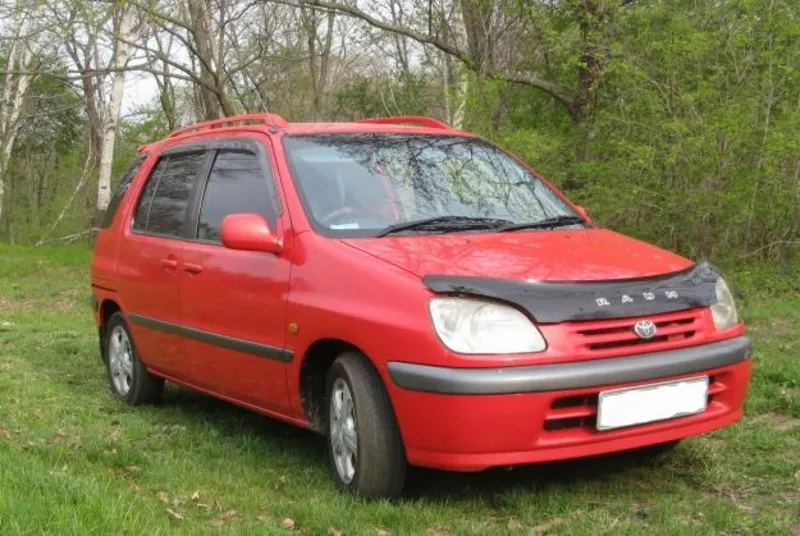 Продается Toyota Raum 1999г., 