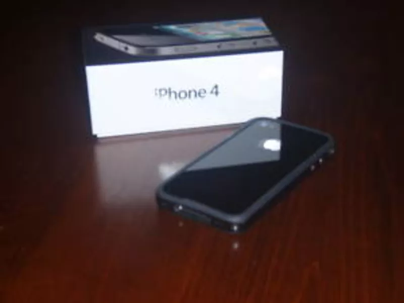 Новый Apple iphone 4 Черный (32) разблокированы